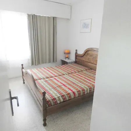 Center 04 Apartment *